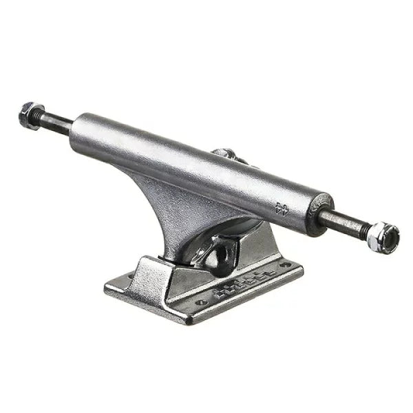 ACE TRUCKS CLASSIC SLIVER 11